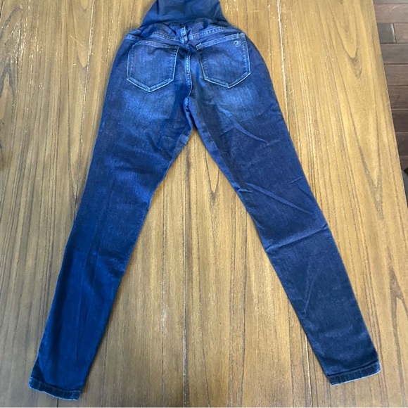 Jessica Simpson dark wash skinny maternity jeans - Picture 4 of 8